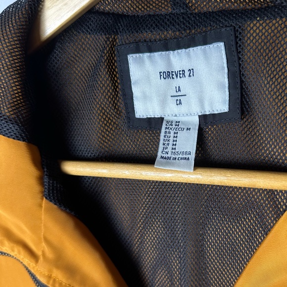 Forever 21 Windbreaker Half Zip Pullover Jacket Size M - Picture 4 of 5